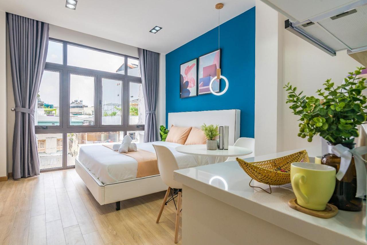 Cozrum Homes Aurora House Ho Chi Minh City Exterior photo