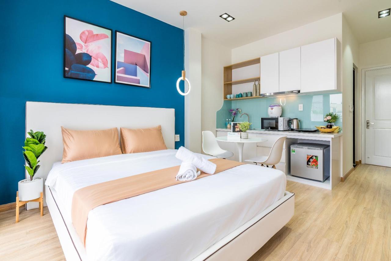 Cozrum Homes Aurora House Ho Chi Minh City Exterior photo
